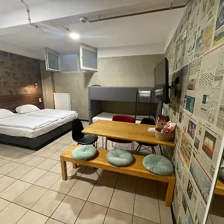 Apartment Koby Work&stay Souterrain Apartment, Wifi&komfort