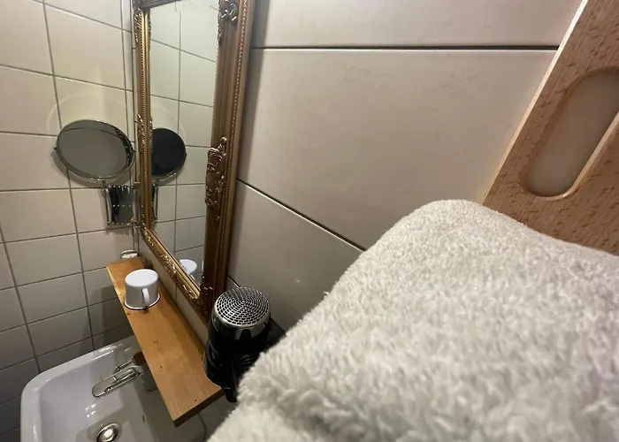 Koby Work&stay Souterrain Apartment, Wifi&komfort *